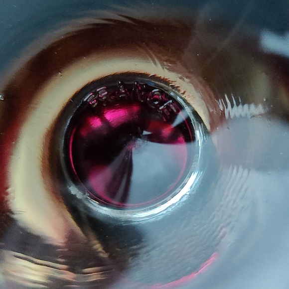 3 | red 🍒♥️ flashed glass | Vintage Wine Glasses with Etched Birds 🐦 - Picture 9 of 10